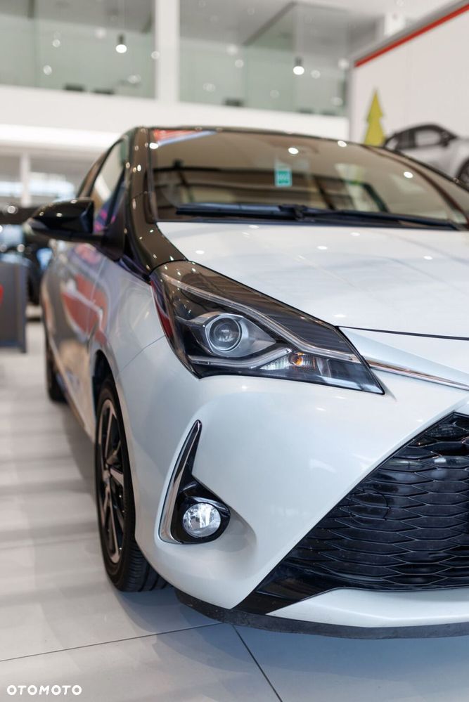 Toyota Yaris - 11