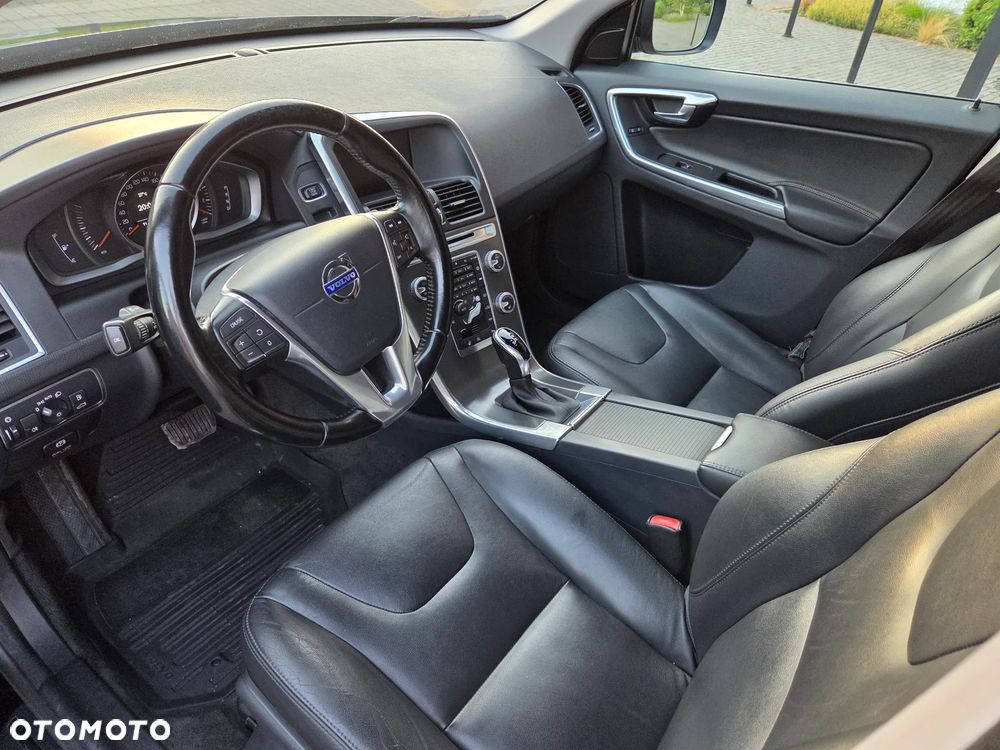 Volvo XC 60 - 10