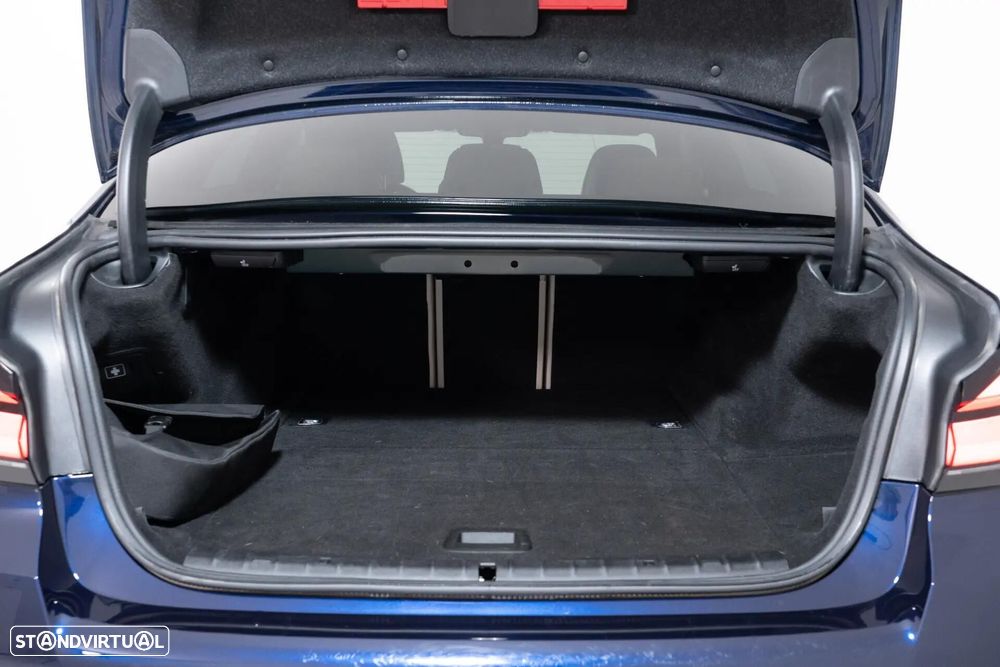 BMW 545 e xDrive Line Luxury - 10