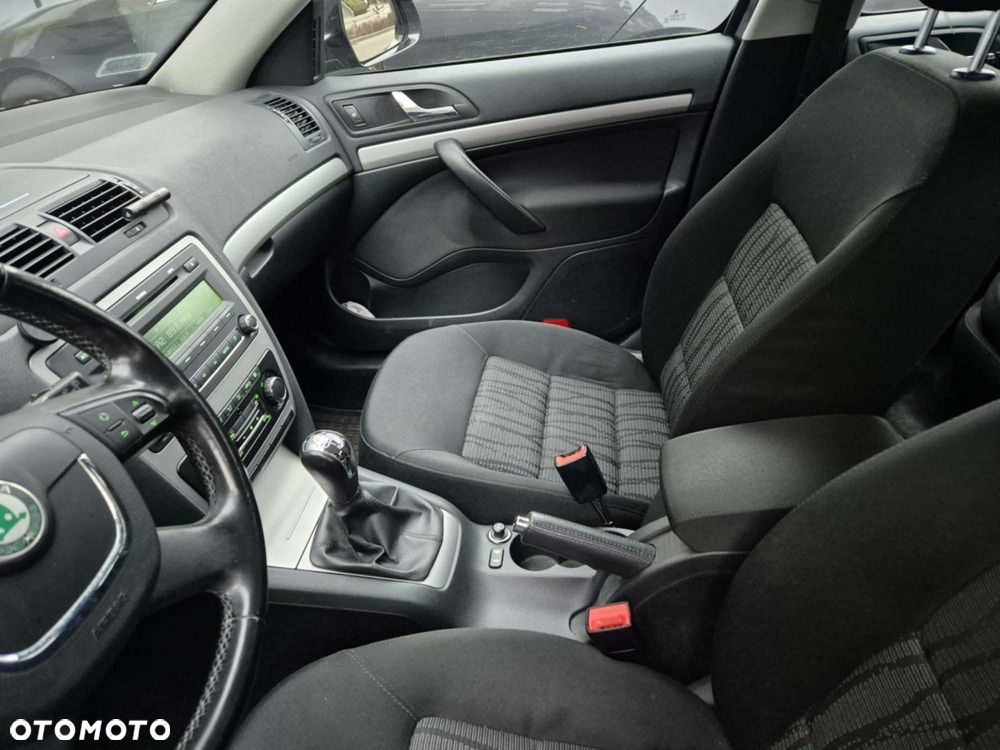 Skoda Octavia - 3