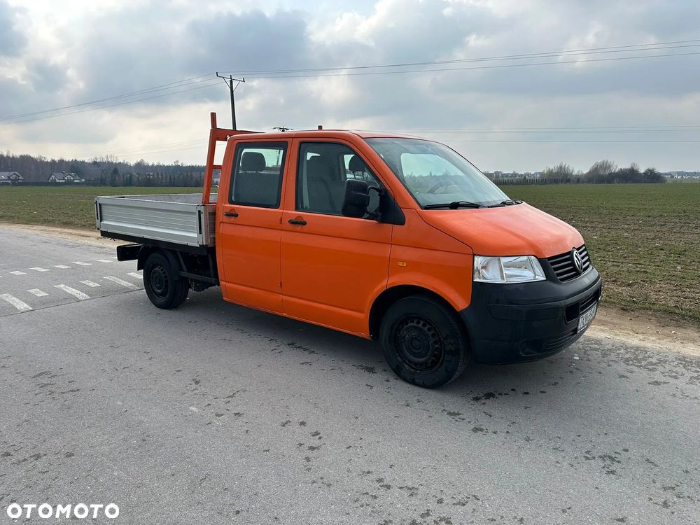 Volkswagen Transporter - 2