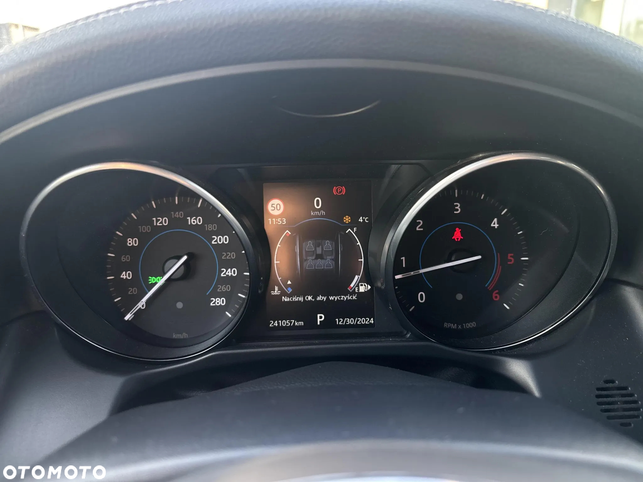 Jaguar XF 2.0 i4D R-Sport - 12