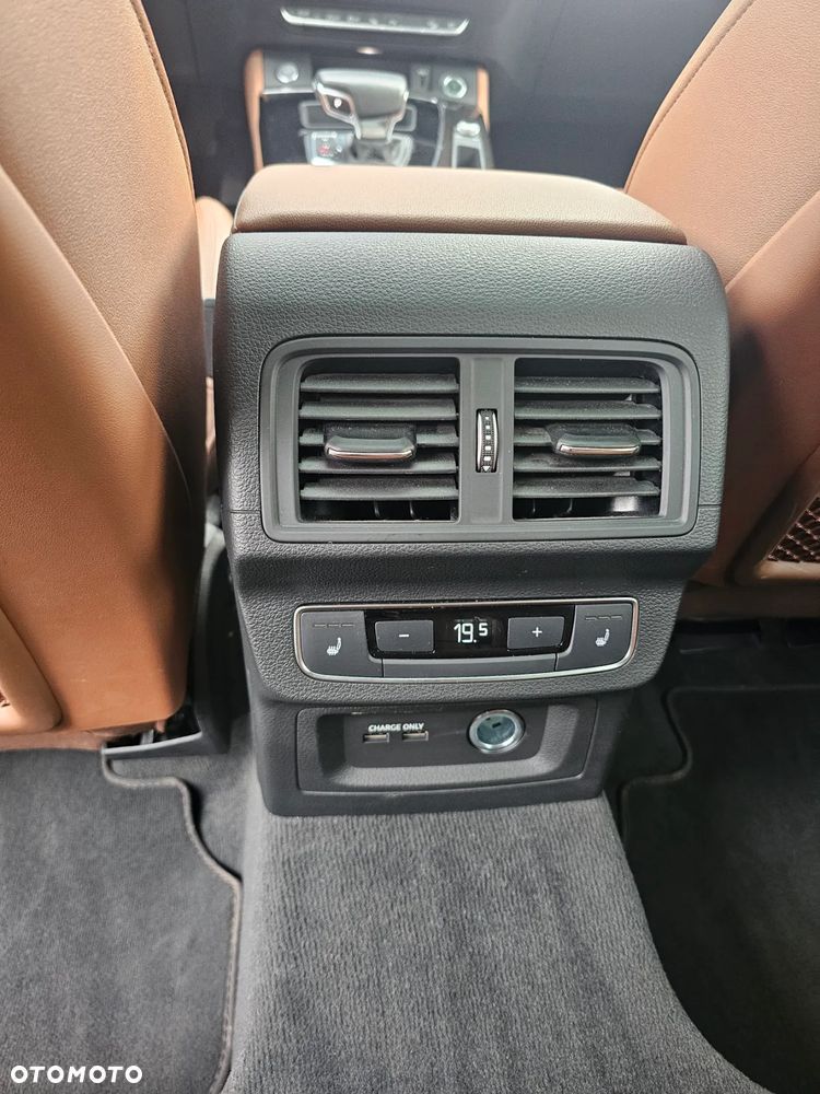 Audi Q5 45 TFSI quattro S tronic S line - 11