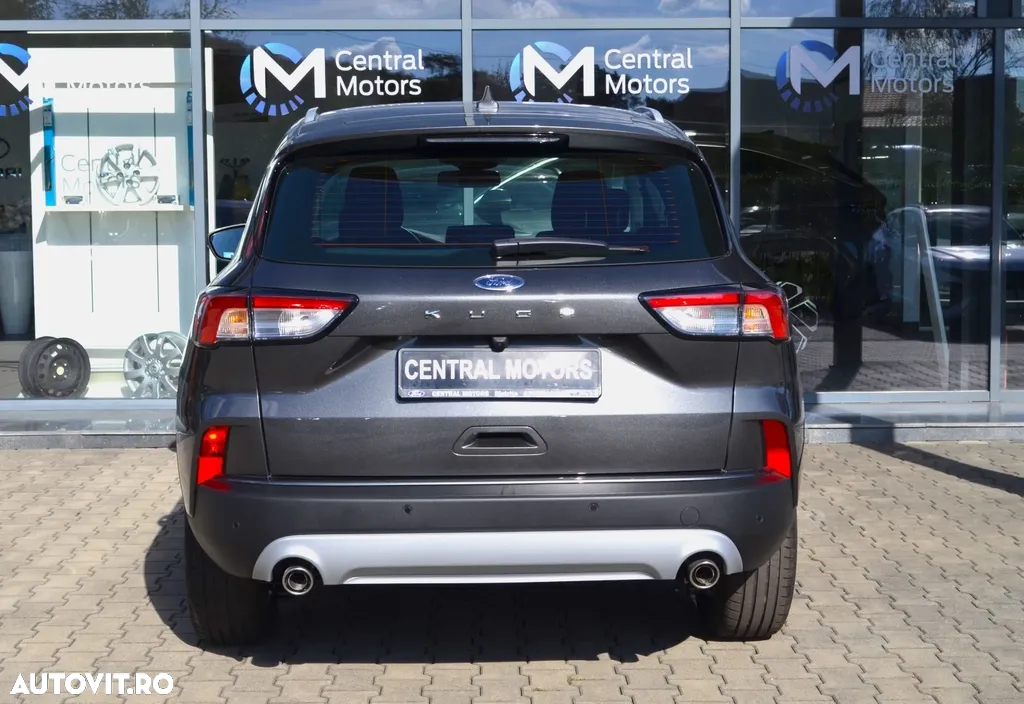 Ford Kuga - 5