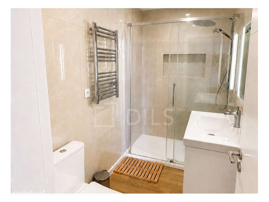 Apartamento T2 no centro de Quarteira, Algarve - Grande imagem: 5/20