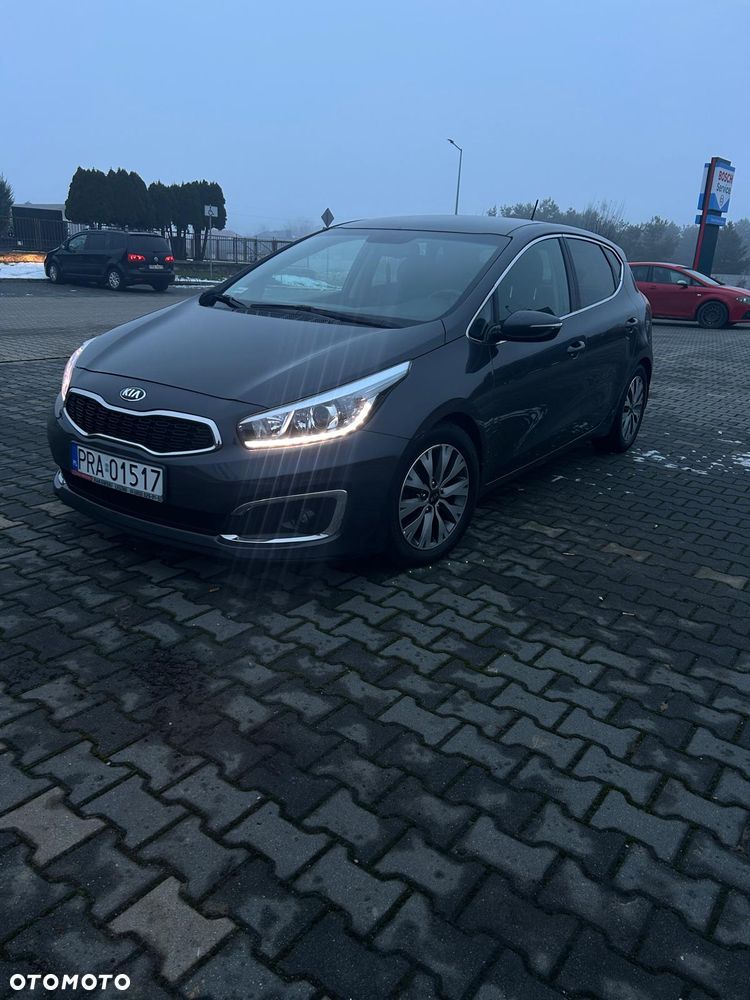 Kia Ceed 1.6 GDI S - 6
