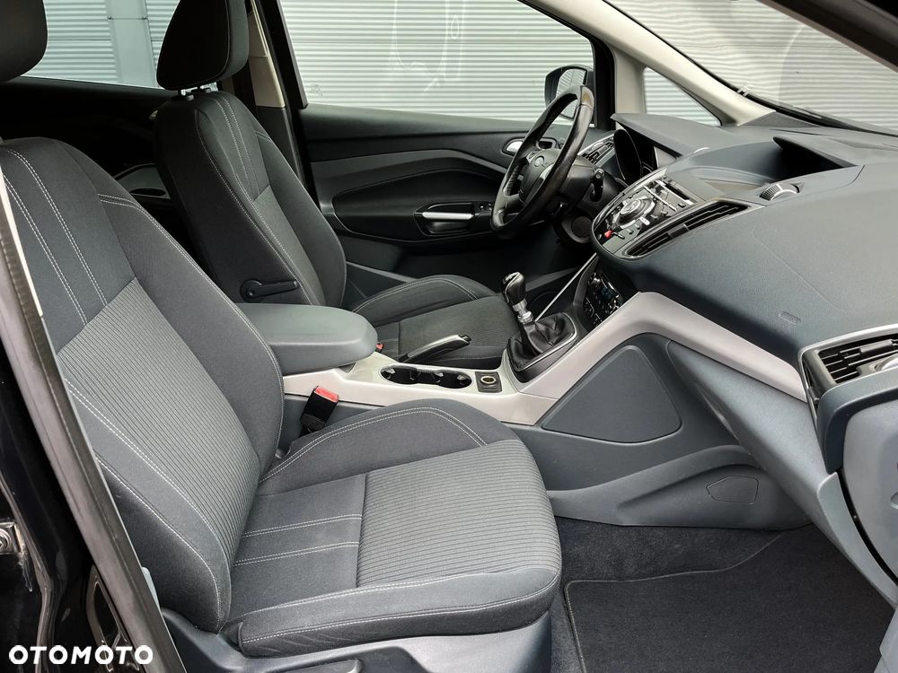 Ford C-MAX 2.0 TDCi Titanium - 30