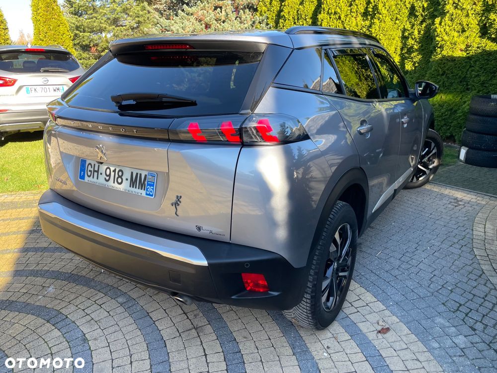 Peugeot 2008 1.5 BlueHDi Allure S&S EAT8 - 4