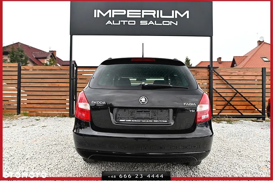 Skoda Fabia 1.2 TSI Ambiente - 11