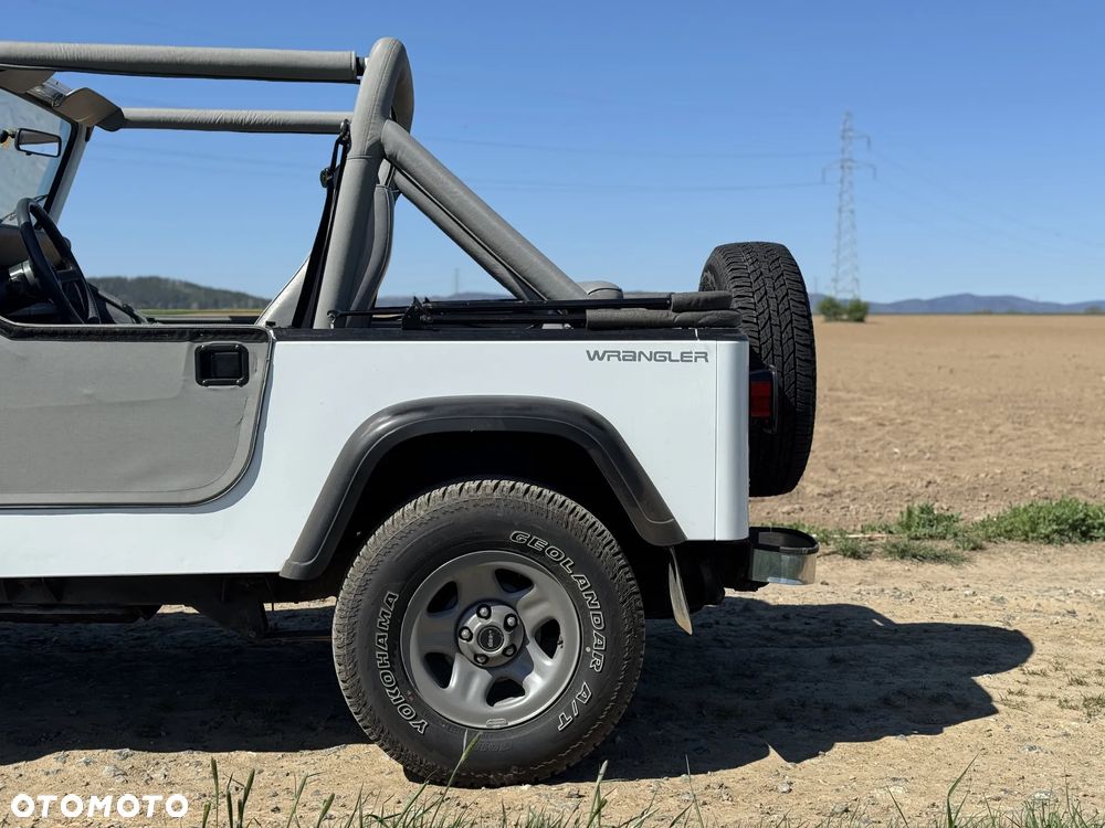 Jeep Wrangler 4.0 - 28