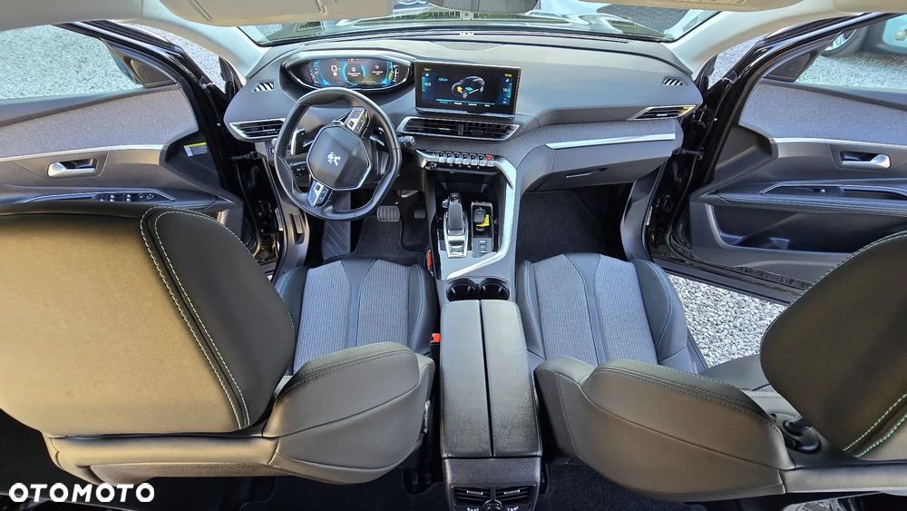 Peugeot 3008 225 e-EAT8 Allure - 6