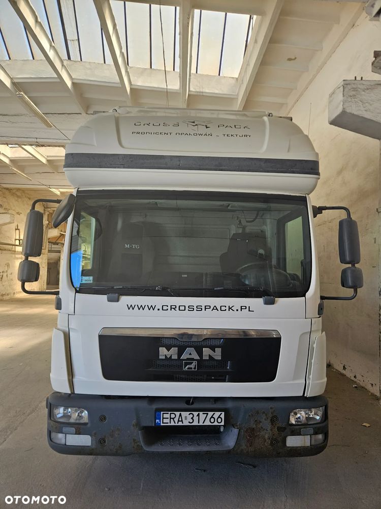 MAN TGL 12.220 - 2