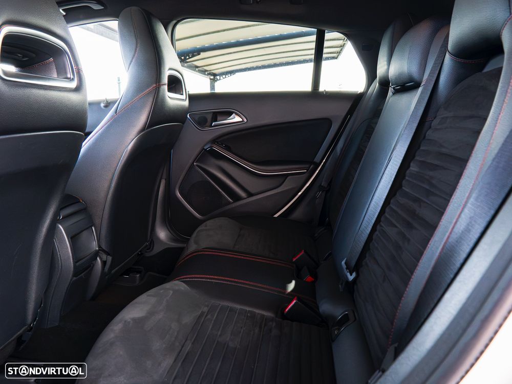 Mercedes-Benz CLA 180 d Shooting Brake AMG Line Aut. - 14