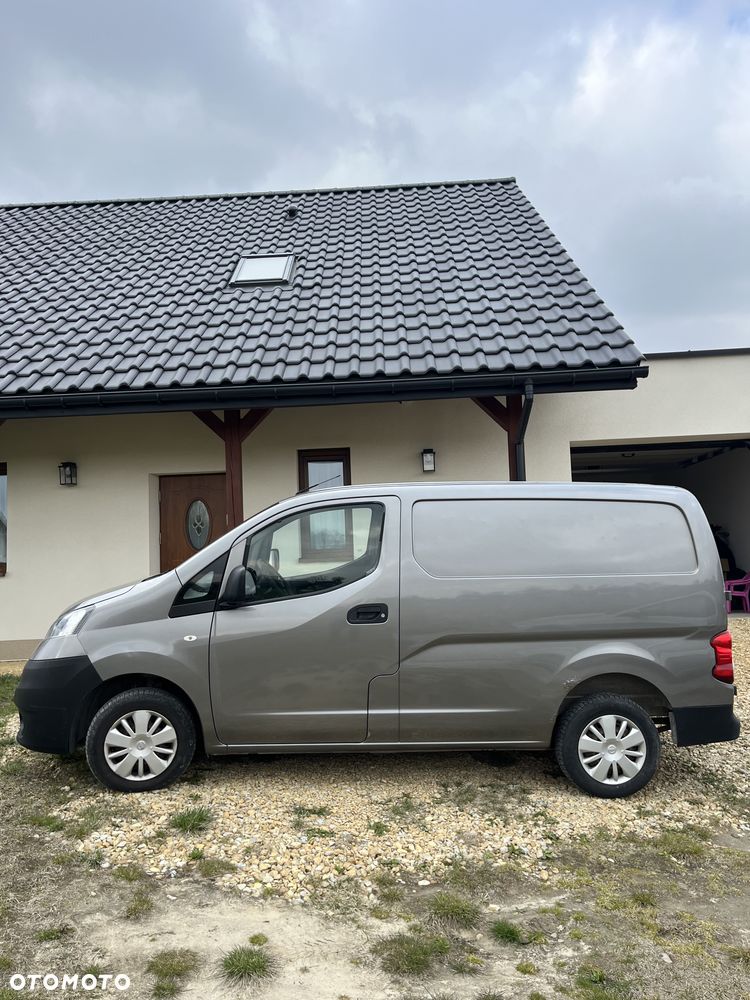 Nissan NV200 - 2