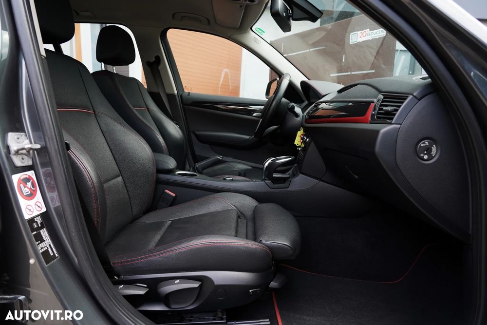 BMW X1 xDrive18d Aut. Sport Line - 7