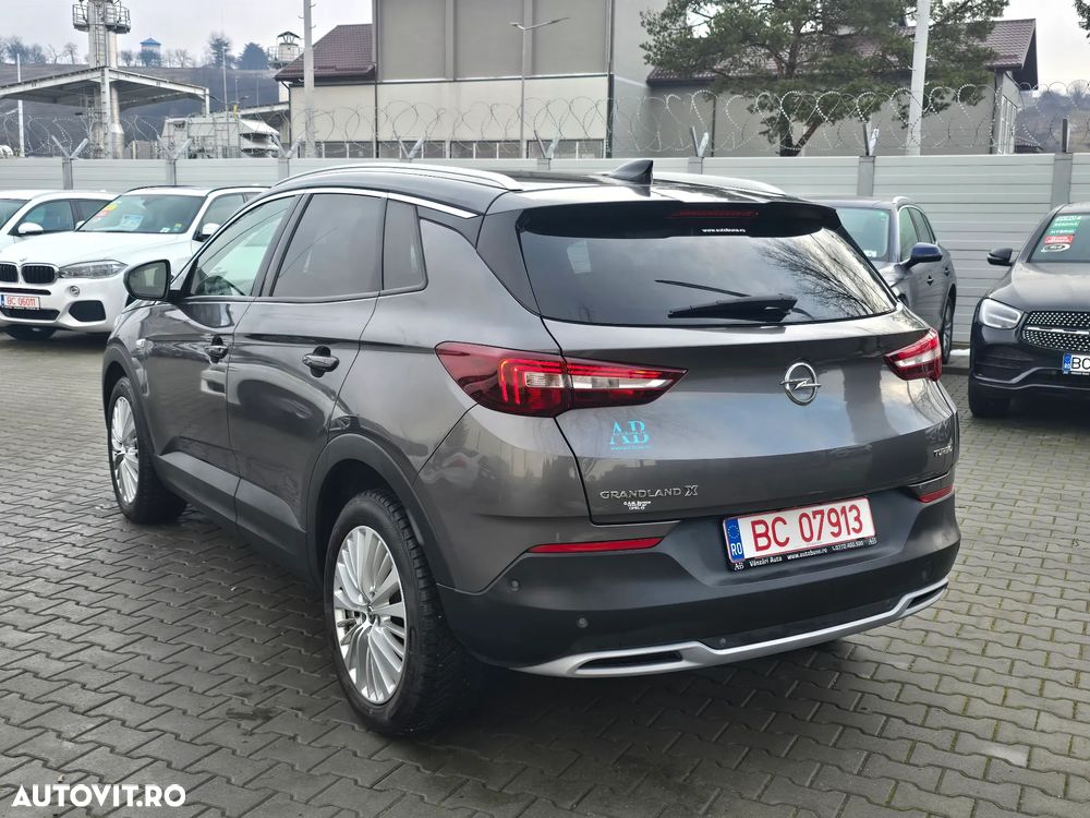 Opel Grandland X 1.2 Start/Stop Elegance - 3