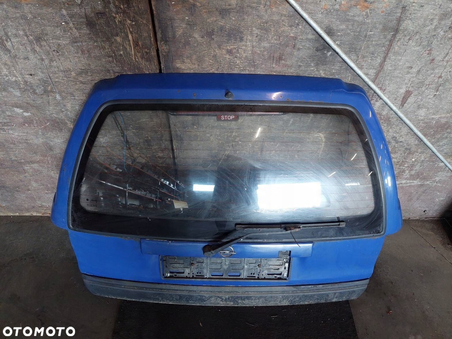 KLAPA BAGAŻNIKA KOMPLETNA OPEL ASTRA F KOMBI - 2