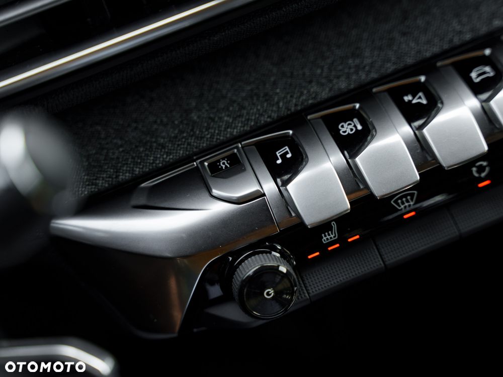 Peugeot 5008 1.5 BlueHDi GT Pack S&S EAT8 - 24