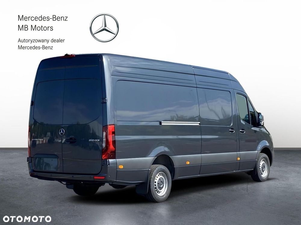 Mercedes-Benz Sprinter - 7