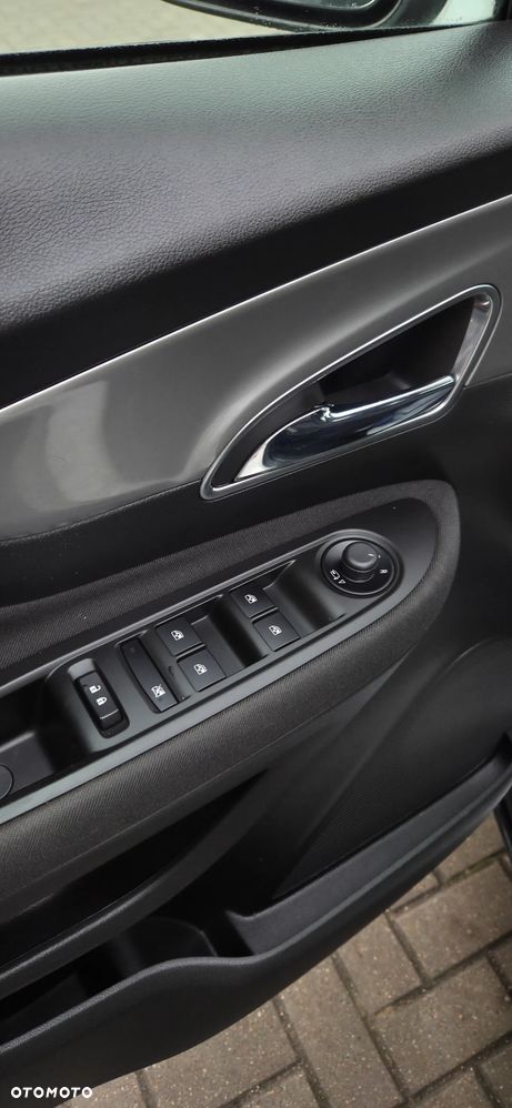 Opel Mokka 1.4 T Cosmo S&S - 24