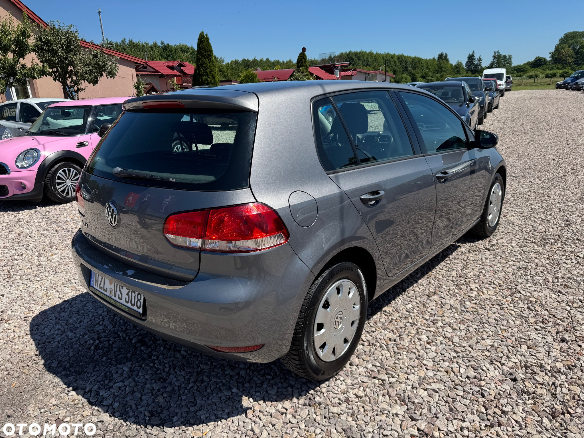 Volkswagen Golf - 5
