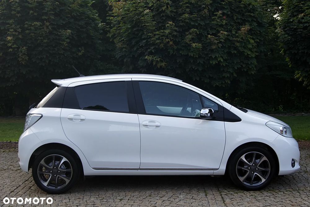 Toyota Yaris 1.33 VVT-i Edition 2014 - 8