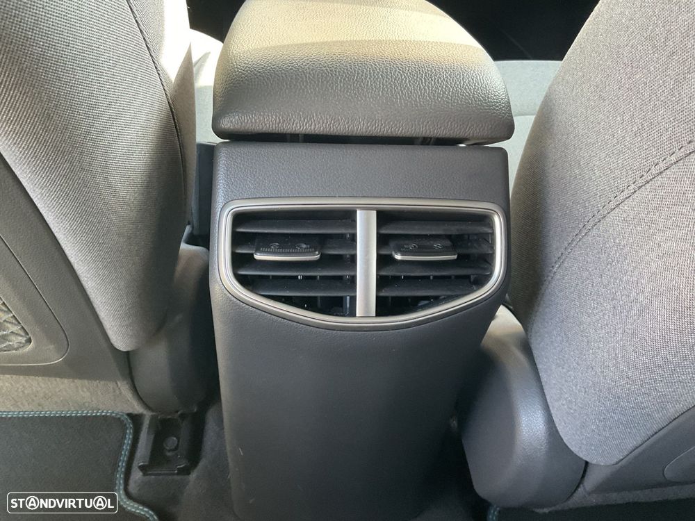 Hyundai Ioniq 1.6 GDI HEV - 45