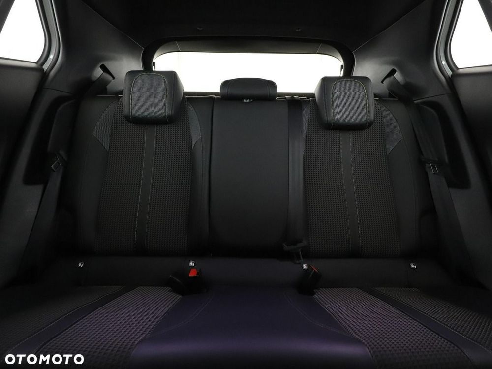 Peugeot 2008 1.2 PureTech GT Line S&S - 19