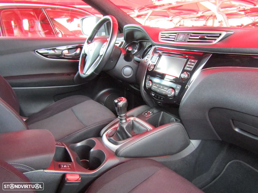 Nissan Qashqai 1.5 dCi Tekna Bose - 9