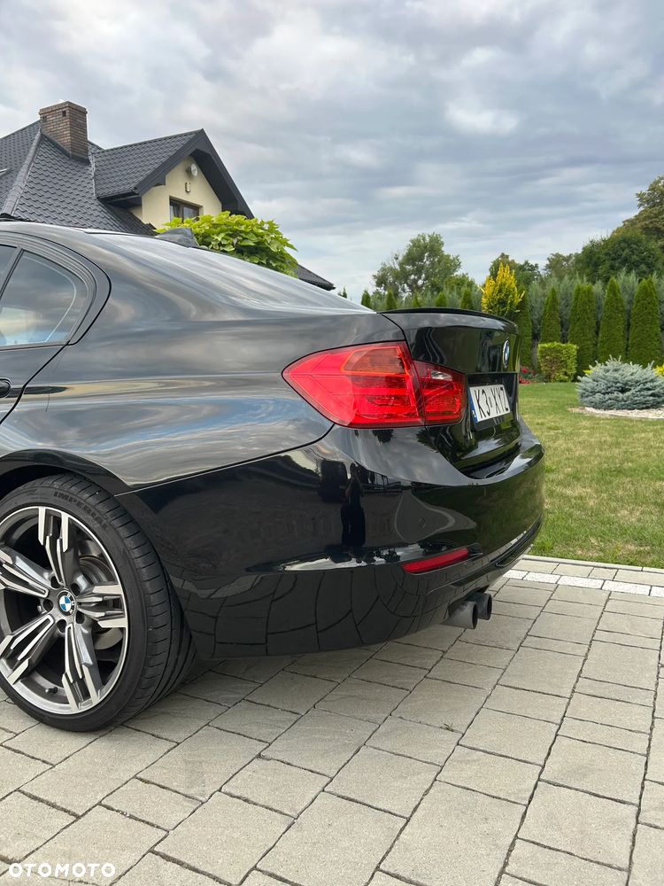 BMW Seria 3 - 12