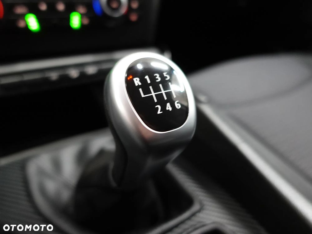 BMW X1 xDrive20d - 33