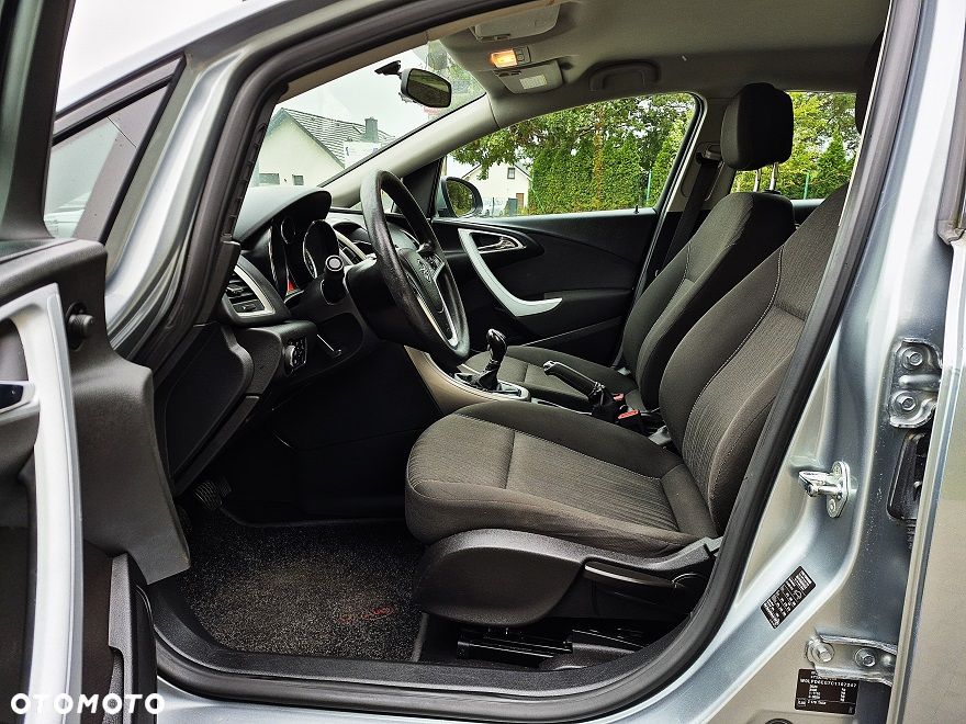 Opel Astra 1.7 CDTI DPF Active - 9