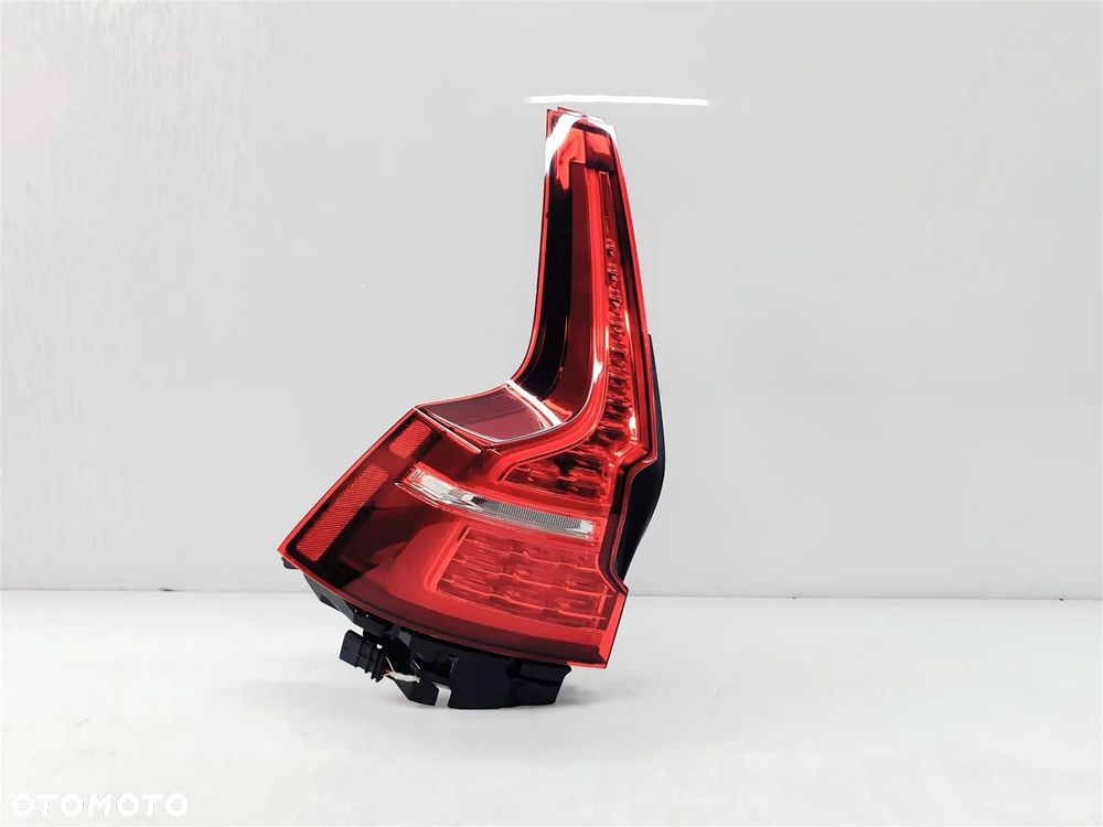 VOLVO V60 II 18r+ LEWA LAMPA TYŁ LED ORY EU !!! - 2