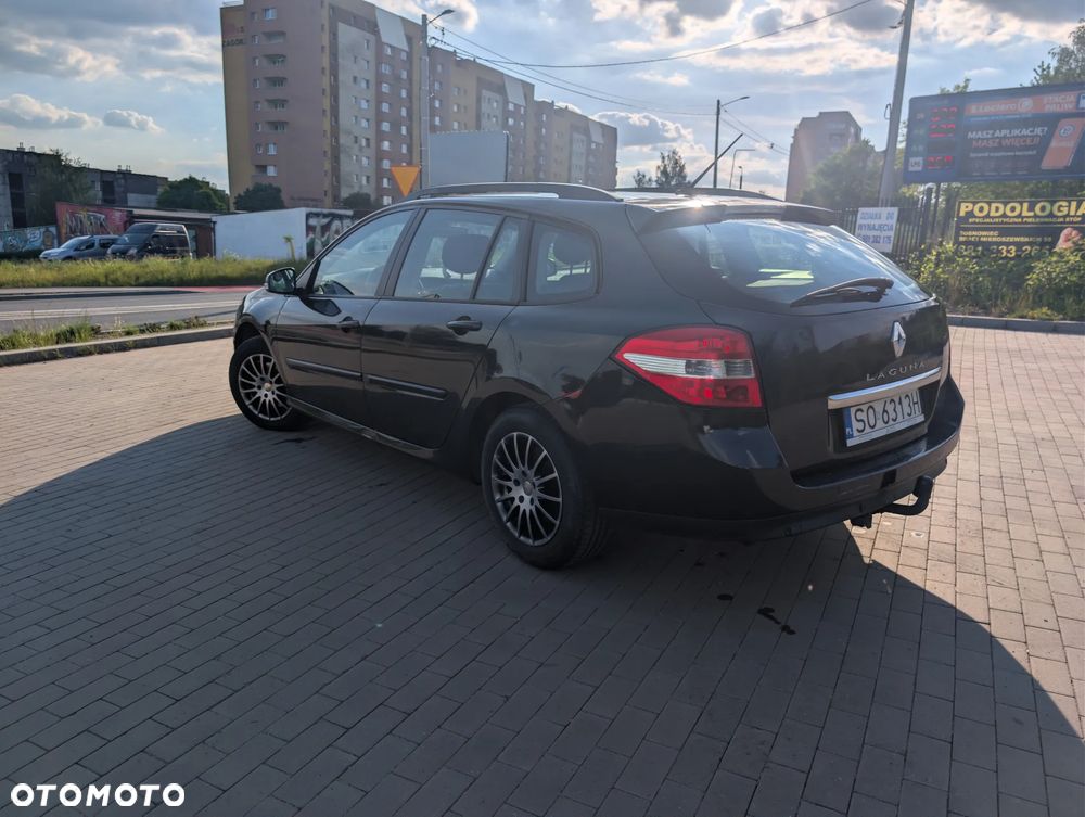 Renault Laguna 2.0 DCi Authentique - 9
