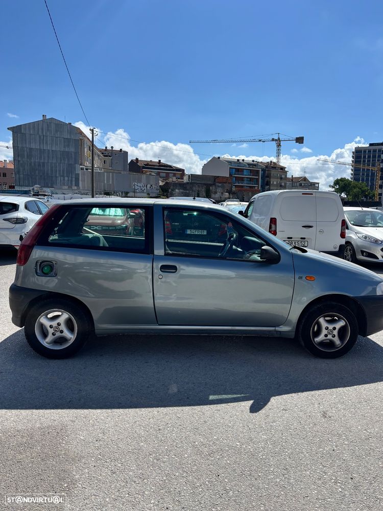 Fiat Punto - 1