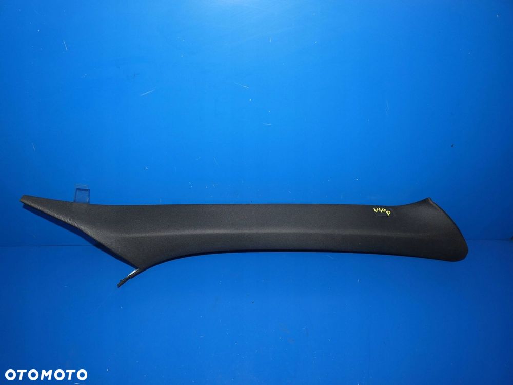 VOLVO V40 II R-DESIGN OSŁONA SŁUPKA A SZYBY CZOŁOWEJ PRAWY PRZÓD - 1