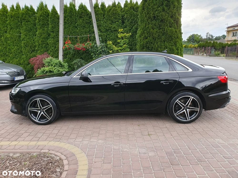 Audi A4 Limousine - 21
