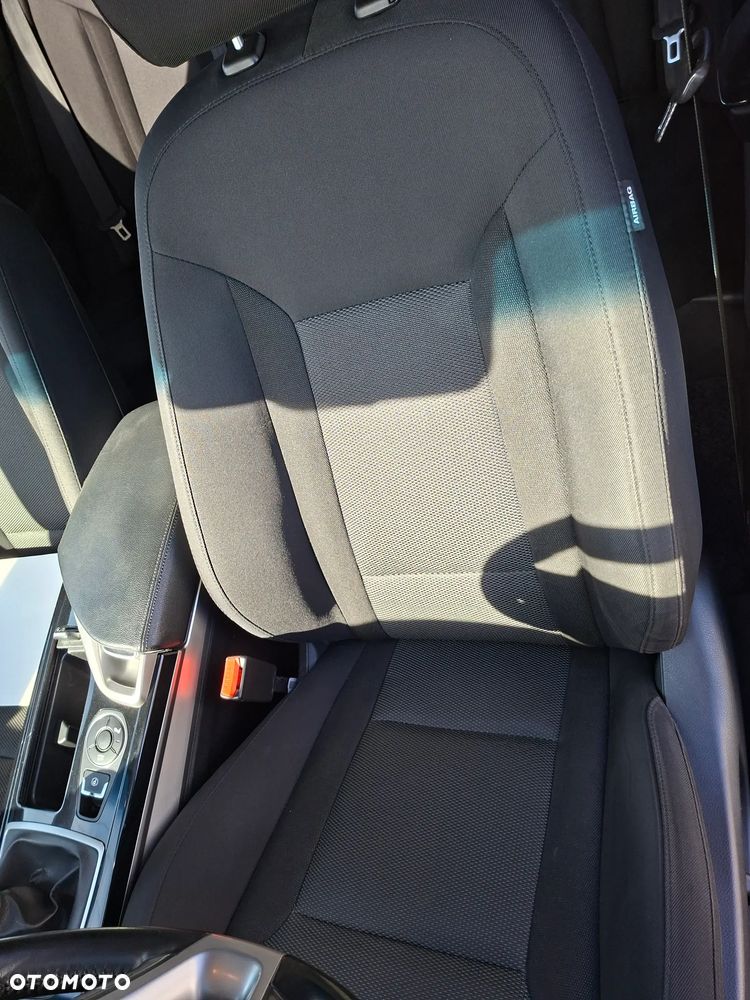 Hyundai i40 i40cw 1.7 CRDi Fifa World Cup Edition - 13