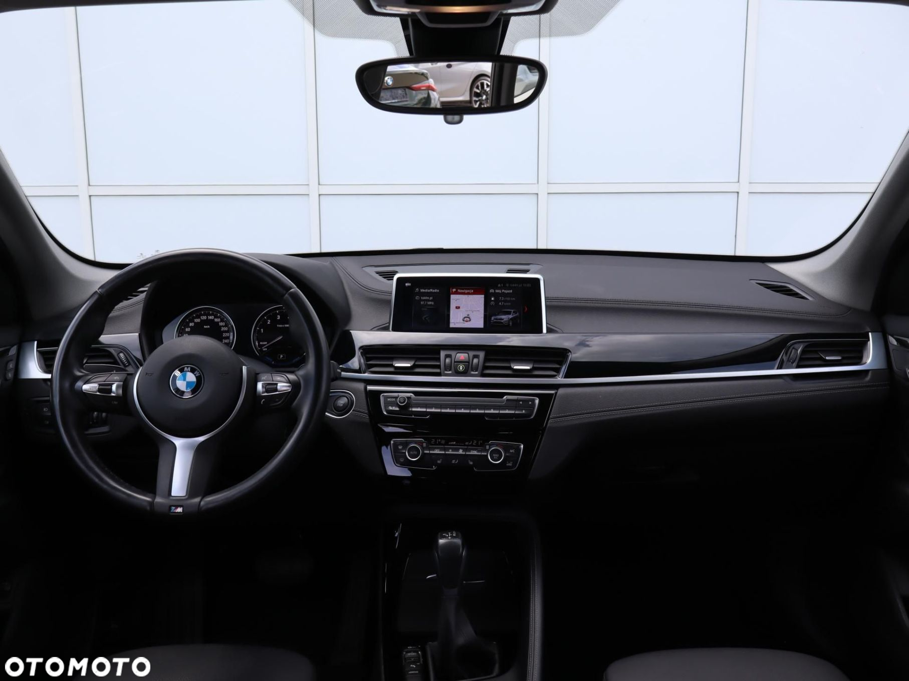 BMW X1 - 6