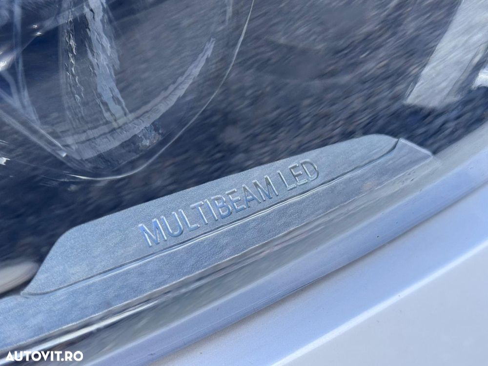 Mercedes-Benz CLS 400 d 4MATIC 9G-TRONIC AMG Line - 11