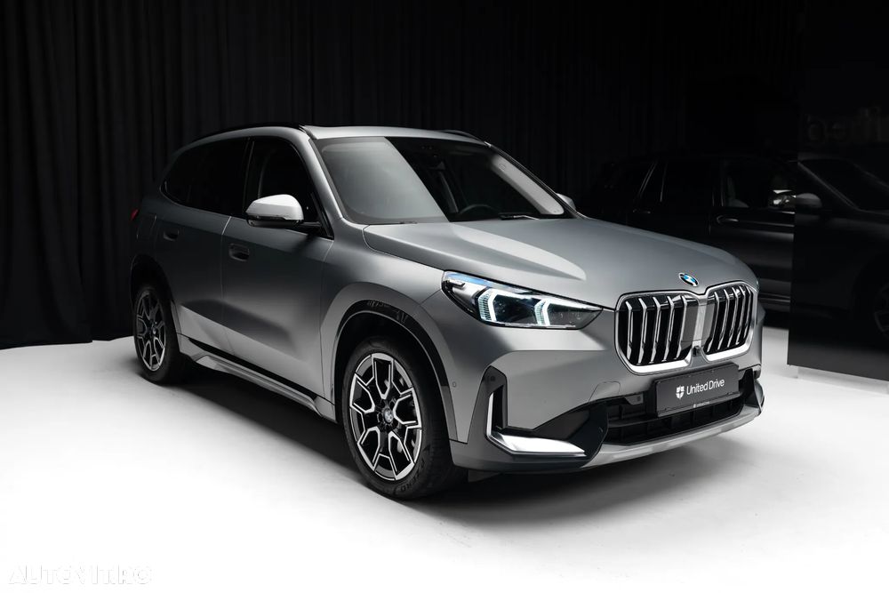 BMW X1 xDrive23d AT MHEV - 3