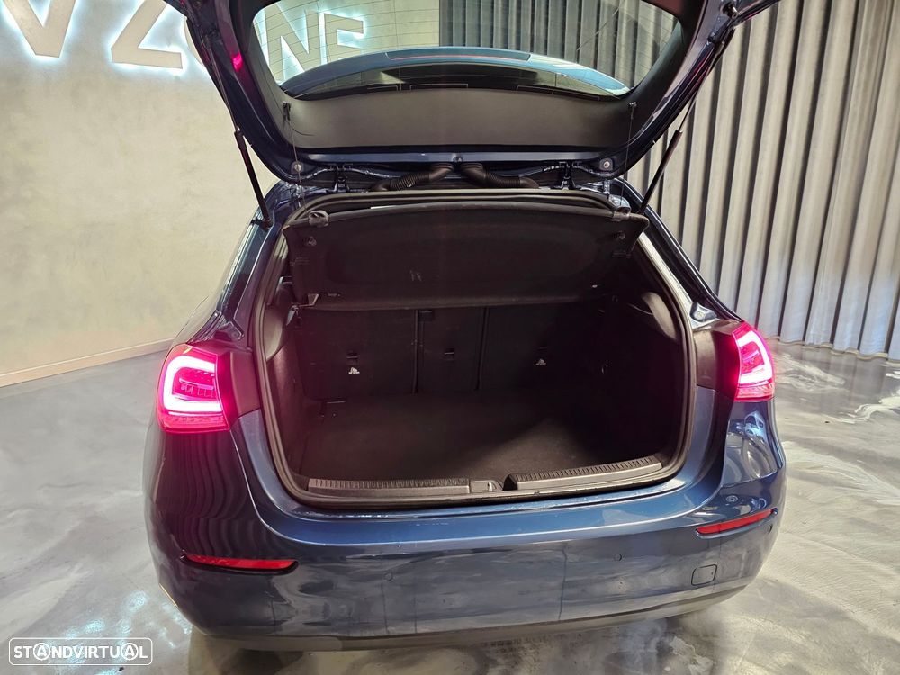 Mercedes-Benz A 180 d Style Aut. - 26