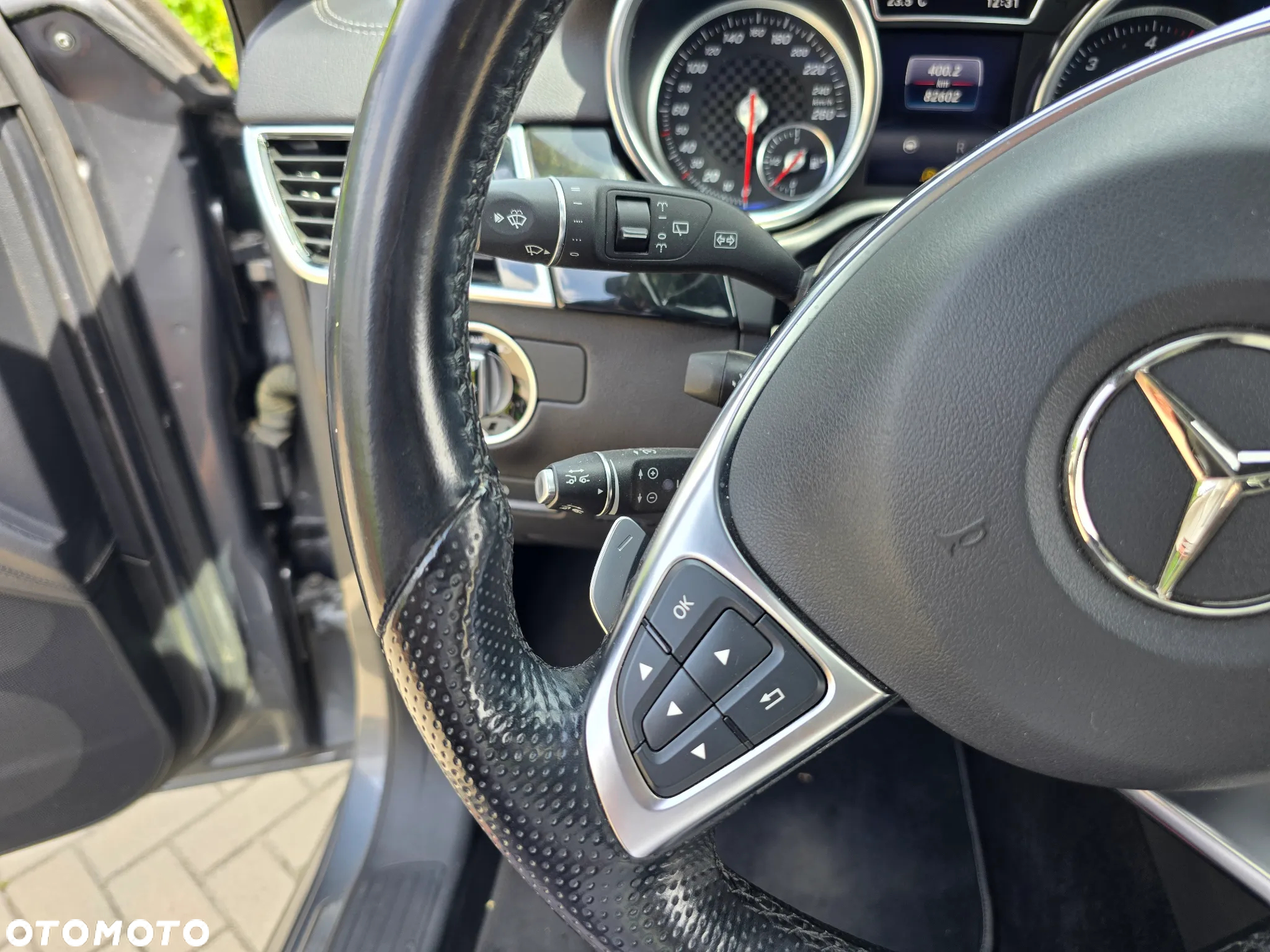 Mercedes-Benz GLE - 31