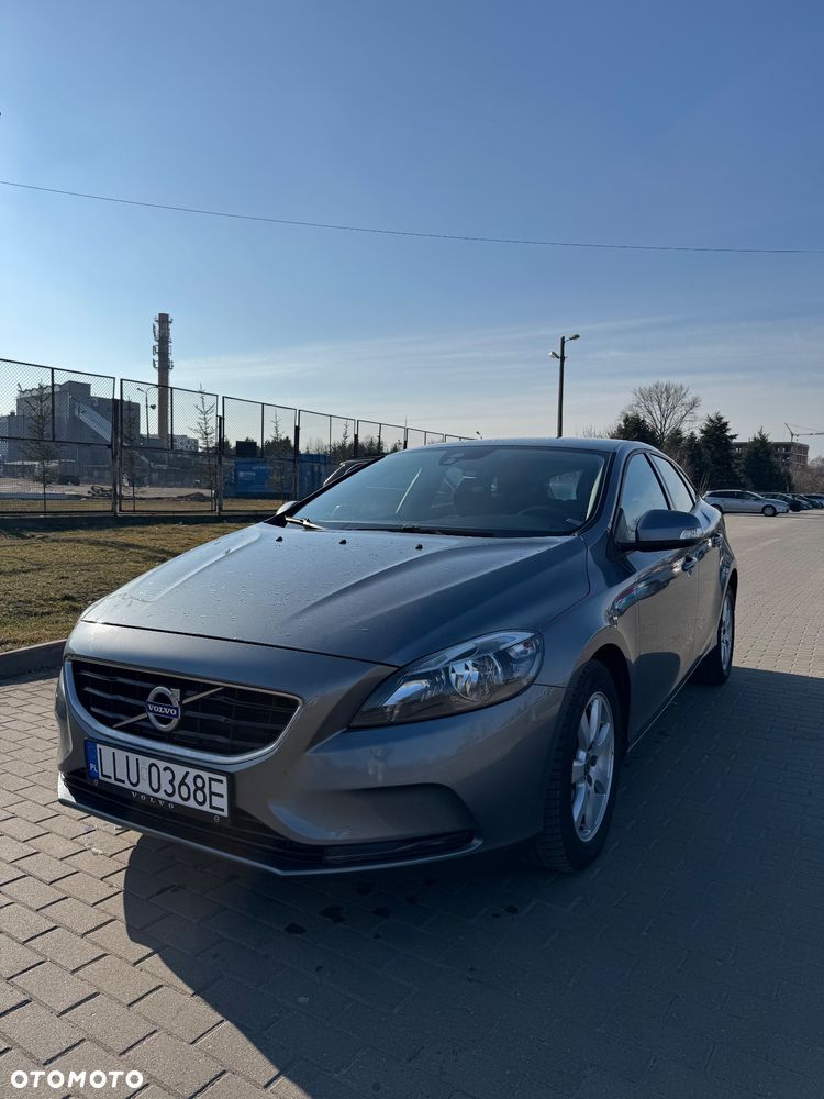 Volvo V40 D2 Drive-E Kinetic - 1