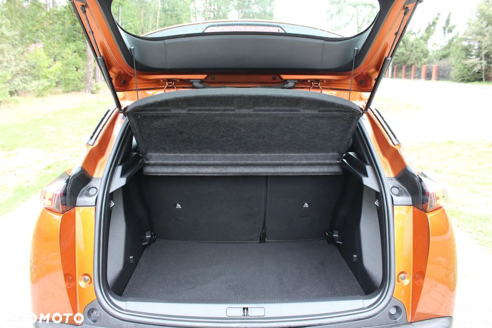 Peugeot 2008 - 16