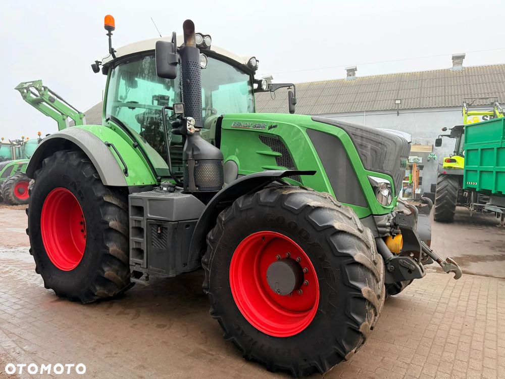 Fendt 828 Vario - 8