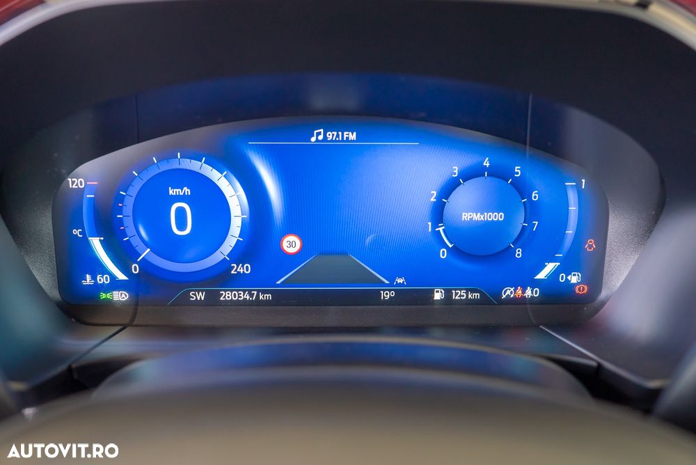 Ford Kuga - 18