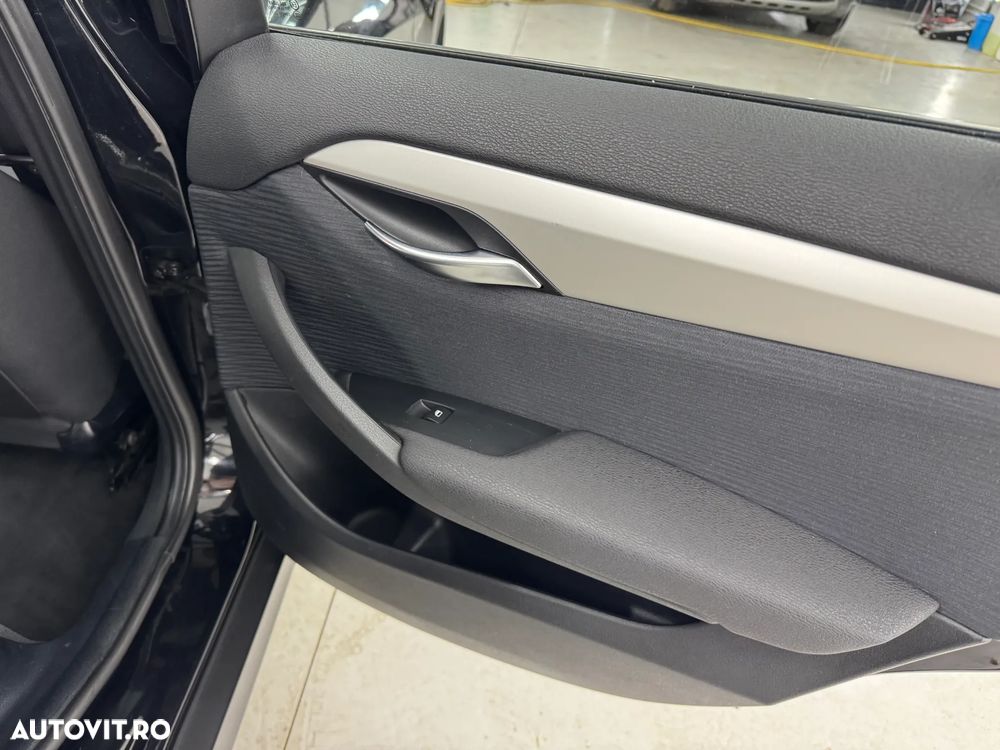 BMW X1 xDrive20d Sport Line - 19