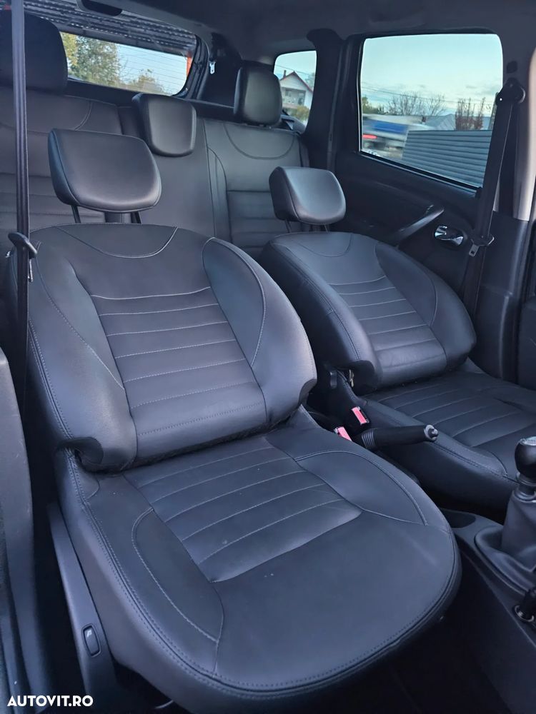 Dacia Duster 1.2 TCe 4x2 Laureate - 27