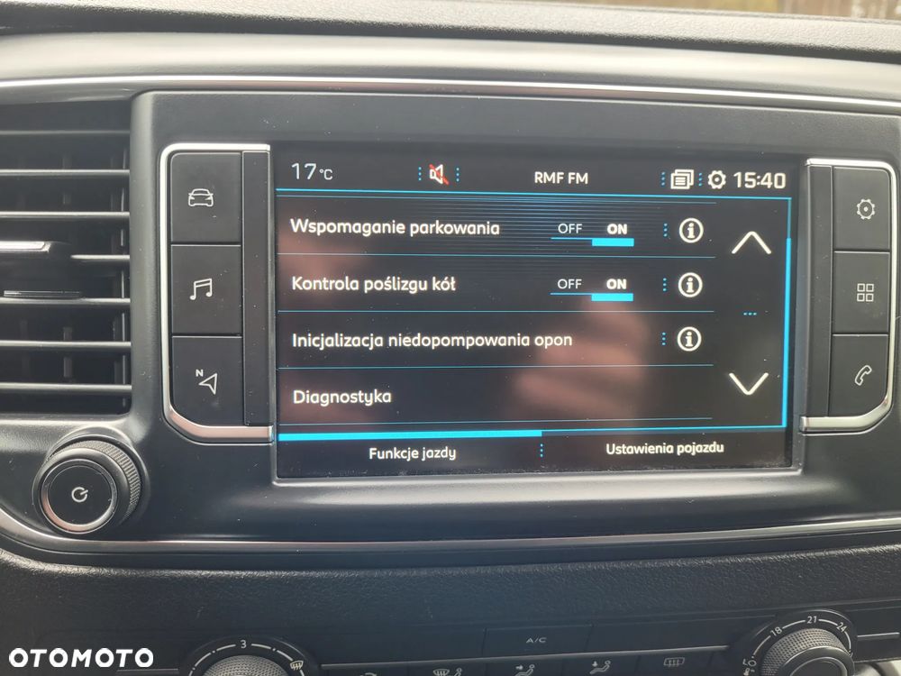 Peugeot Traveller 2.0 BlueHDi Long Business - 29